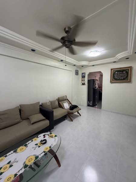 26 Teck Whye Lane, 26 Teck Whye Lane, 2 Bedrooms, 796 sqft, HDB Flat For Sale, by Ahmad Ibrahim, 500172212 - Living Room - PropertyGuru.com.sg