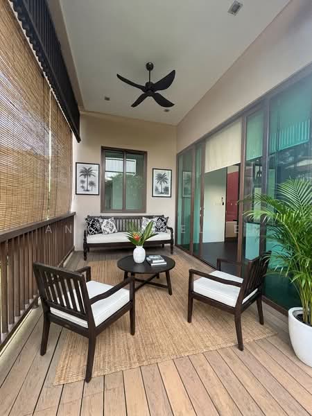 Sunset Estate, , 6 Bedrooms, 5,200 sqft, Semi-Detached House For Rent, by Anke Moeller, 500172214 - Balcony - PropertyGuru.com.sg