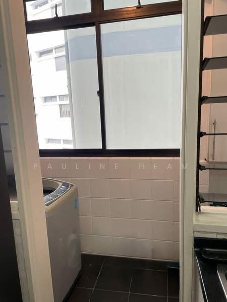 Mandarin Gardens, 1 Siglap Road, 1 Bedroom, 732 sqft, Condominium For Rent, by Pauline Heam, 500172215 - Balcony - PropertyGuru.com.sg