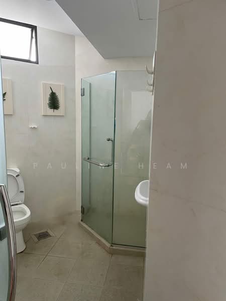 Mandarin Gardens, 1 Siglap Road, 1 Bedroom, 732 sqft, Condominium For Rent, by Pauline Heam, 500172215 - Bathroom - PropertyGuru.com.sg