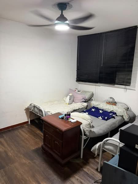6 Ghim Moh Road, 6 Ghim Moh Road, 3 Bedrooms, 65 sqft, HDB Flat For Sale, by Eugene Chan, 500172219 - Bedroom - PropertyGuru.com.sg