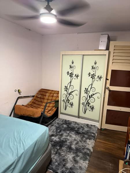 6 Ghim Moh Road, 6 Ghim Moh Road, 3 Bedrooms, 65 sqft, HDB Flat For Sale, by Eugene Chan, 500172219 - Bedroom - PropertyGuru.com.sg