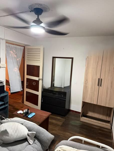 6 Ghim Moh Road, 6 Ghim Moh Road, 3 Bedrooms, 65 sqft, HDB Flat For Sale, by Eugene Chan, 500172219 - Bedroom - PropertyGuru.com.sg