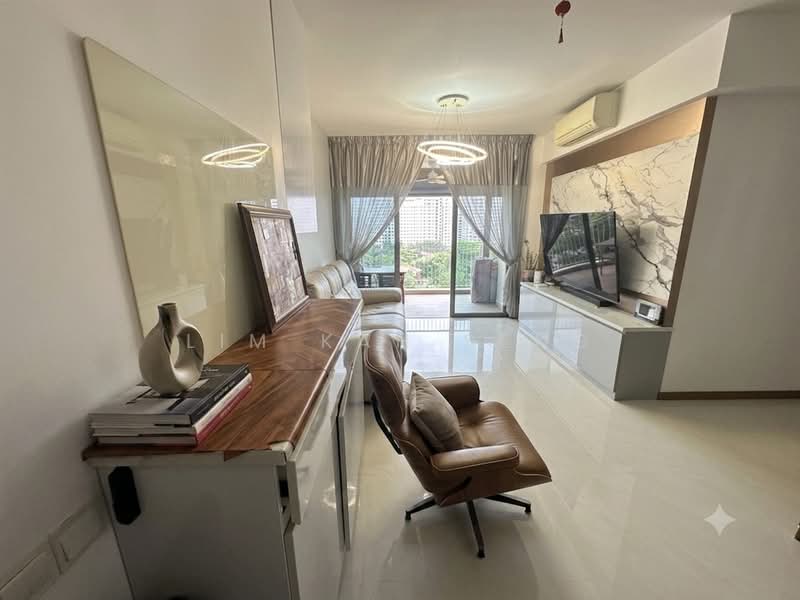 Treasure Crest, 50 Anchorvale Crescent, 3 Bedrooms, 1,152 sqft, Executive Condominium For Sale, by Lim Kah Seng, 500172220 - Living Room - PropertyGuru.com.sg