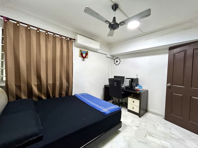 289F Bukit Batok Street 25, 289F Bukit Batok Street 25, Room Rental, 120 sqft, HDB Flat For Rent, by Tan Li Ern, 500172223 - Bedroom 1 - PropertyGuru.com.sg
