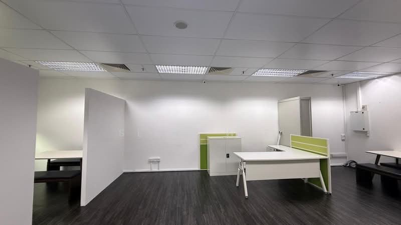Burlington Square, 175 Bencoolen Street, 570 sqft, Office For Rent, by Seryn Wee, 500172224 - CommercialGuru.com.sg