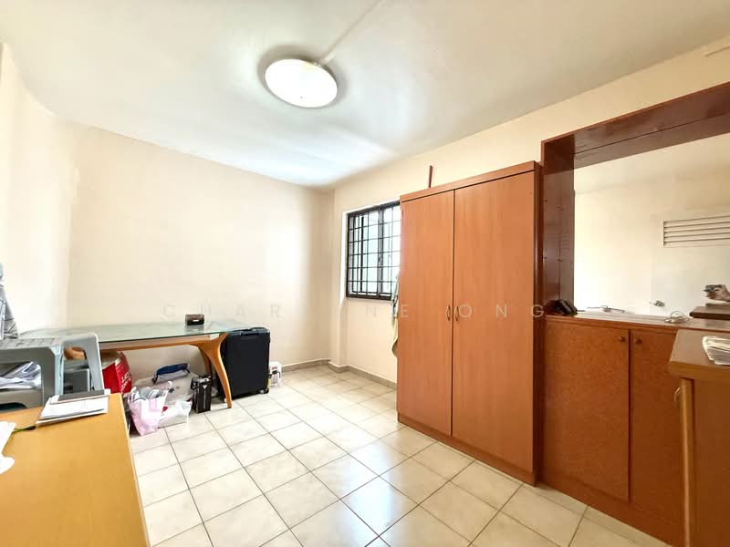 317 Hougang Avenue 7, 317 Hougang Avenue 7, 3 Bedrooms, 1,001 sqft, HDB Flat For Sale, by Charlene Ong, 500172225 - Bedroom - PropertyGuru.com.sg