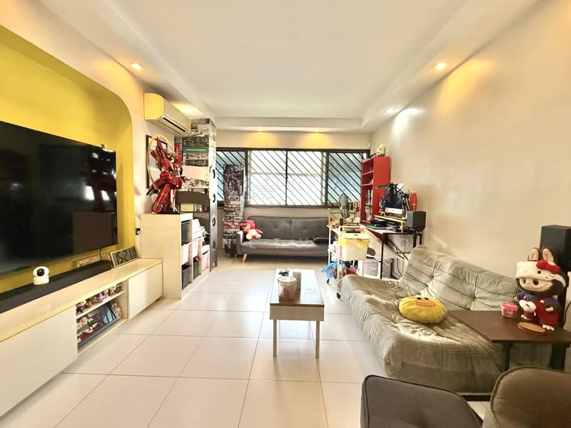 413 Serangoon Central, 413 Serangoon Central, 3 Bedrooms, 1,130 sqft, HDB Flat For Sale, by Kenneth Yeo, 500172241 - Living Room - PropertyGuru.com.sg