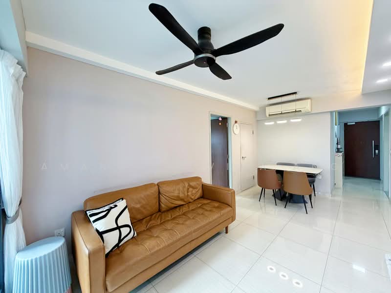 311A Clementi Avenue 4, 311A Clementi Avenue 4, 2 Bedrooms, 646 sqft, HDB Flat For Sale, by Amanda Davina Ang, 500172243 - Living Room - PropertyGuru.com.sg