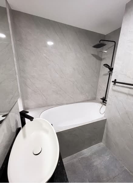 Loyang Valley, 224 Loyang Avenue, Room Rental, 200 sqft, Condominium For Rent, by Stella Law 罗宝儿, 500172246 - PropertyGuru.com.sg