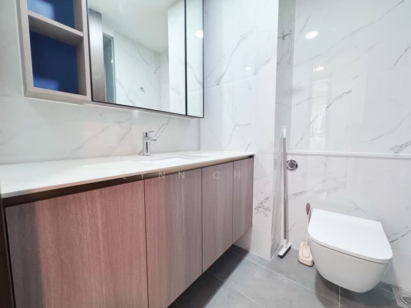 The Watergardens at Canberra, 29 Canberra Drive, 2 Bedrooms, 753 sqft, Condominium For Rent, by Lynn Chia, 500172255 - Bathroom - PropertyGuru.com.sg
