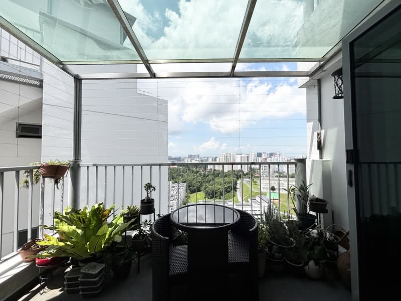 The Madeira, 52 Bukit Batok Street 31, 4 Bedrooms, 2,400 sqft, Condominium For Sale, by Royston Choy, 500172259 - Balcony - PropertyGuru.com.sg