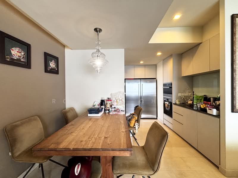 The Madeira, 52 Bukit Batok Street 31, 4 Bedrooms, 2,400 sqft, Condominium For Sale, by Royston Choy, 500172259 - Dining Room - PropertyGuru.com.sg