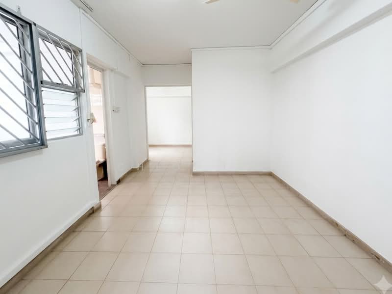903 Tampines Avenue 4, 903 Tampines Avenue 4, 3 Bedrooms, 1,109 sqft, HDB Flat For Sale, by Chloe Lim, 500172268 - Interior - PropertyGuru.com.sg