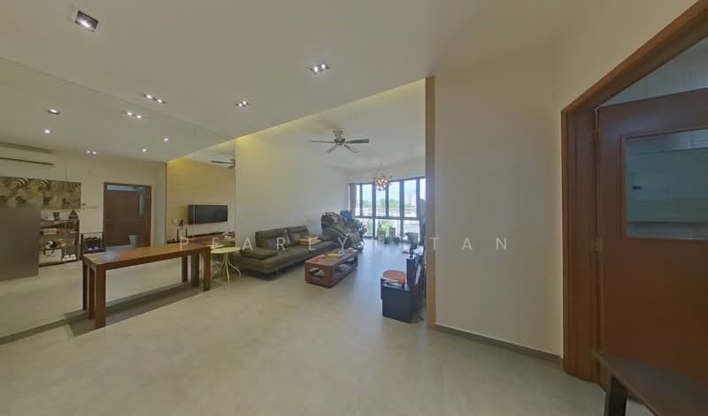 Seasons Park, 491 Yio Chu Kang Road, 2 Bedrooms, 1,066 sqft, Condominium For Sale, by Pearlyn Tan, 500172275 - Living Room - PropertyGuru.com.sg