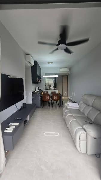 Sengkang Grand Residences, 86 Compassvale Bow, 3 Bedrooms, 1,055 sqft, Condominium For Sale, by Jose Loh Zhenhao, 500172276 - Living Room - PropertyGuru.com.sg