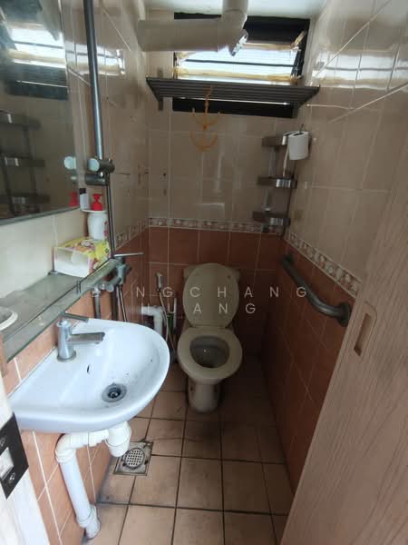 72 Geylang Bahru, 72 Geylang Bahru, 2 Bedrooms, 635 sqft, HDB Flat For Sale, by Bingchang Huang, 500172285 - PropertyGuru.com.sg