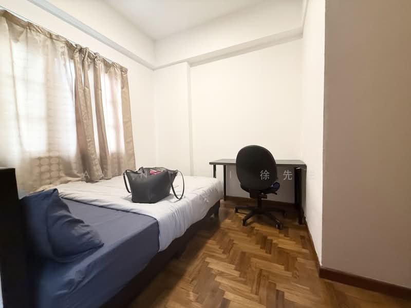 Cheap Bedroom @ Lorong Chuan MRT, , Room Rental, 110 sqft, Condominium For Rent, by Alan Tsui 徐先生, 500172286 - Bedroom - PropertyGuru.com.sg