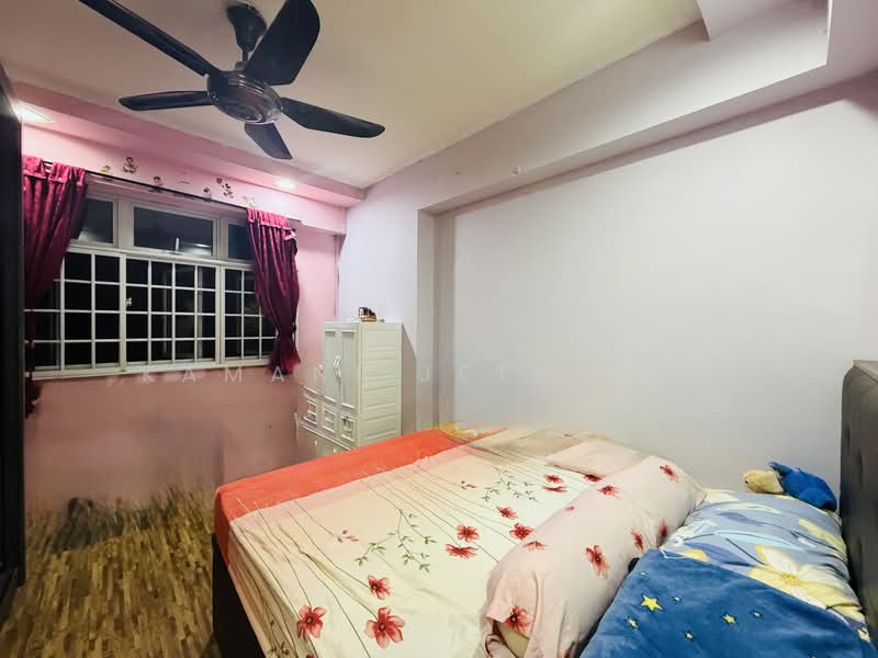 461D Bukit Batok West Avenue 8, 461D Bukit Batok West Avenue 8, 3 Bedrooms, 93 sqft, HDB Flat For Sale, by Kamani Jethnani, 500172287 - Bedroom - PropertyGuru.com.sg