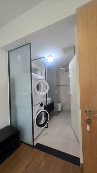 Nin Residence, 85 Pheng Geck Avenue, 1 Bedroom, 527 sqft, Condominium For Rent, by Rose Lim, 500172292 - Bathroom - PropertyGuru.com.sg