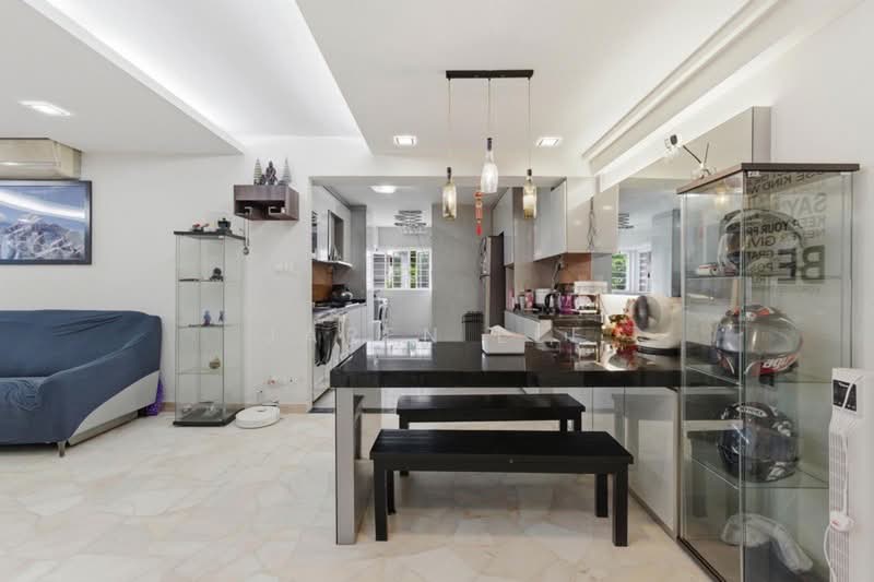 167 Hougang Avenue 1, 167 Hougang Avenue 1, 3 Bedrooms, 1,323 sqft, HDB Flat For Sale, by Jaren Lee, 500172303 - PropertyGuru.com.sg