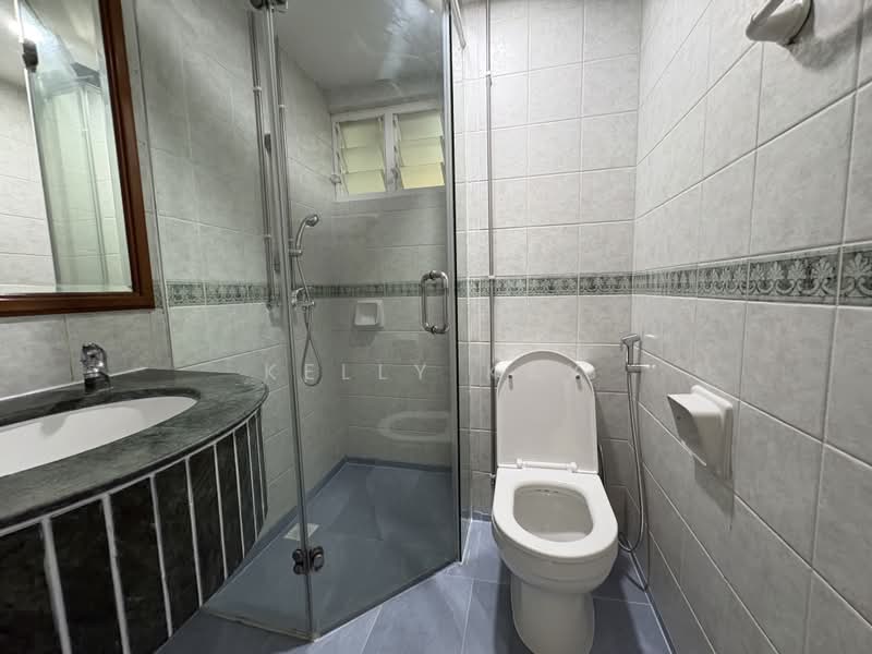 Emerald Garden, 33 Club Street, 2 Bedrooms, 1,033 sqft, Condominium For Rent, by Kelly Kay, 500172306 - Bathroom - PropertyGuru.com.sg