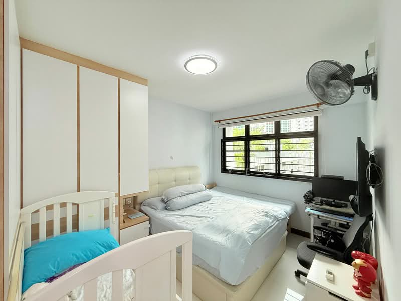 817C Keat Hong Link, 817C Keat Hong Link, 3 Bedrooms, 990 sqft, HDB Flat For Sale, by James Yeo, 500172315 - Bedroom - PropertyGuru.com.sg