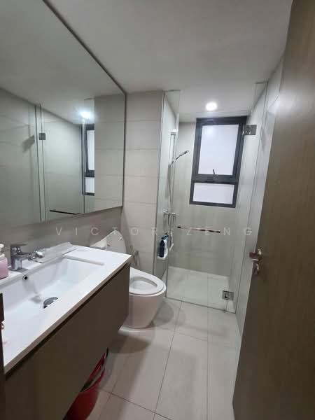 Bellewaters, 11 Anchorvale Crescent, 4 Bedrooms, 1,270 sqft, Executive Condominium For Sale, by Victor Zeng, 500172323 - Bathroom - PropertyGuru.com.sg