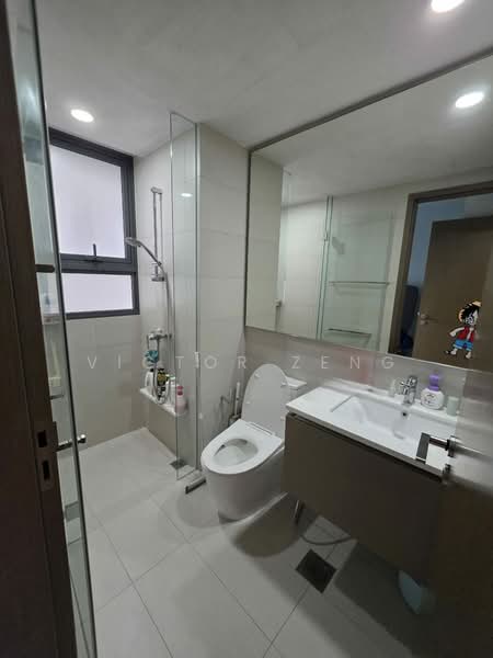 Bellewaters, 11 Anchorvale Crescent, 4 Bedrooms, 1,270 sqft, Executive Condominium For Sale, by Victor Zeng, 500172323 - Bathroom - PropertyGuru.com.sg