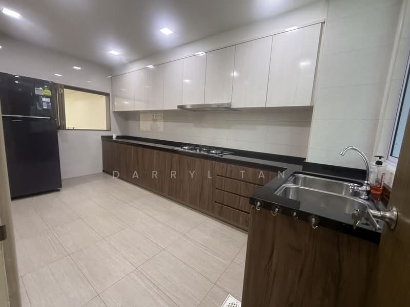 Elias Terrace, Elias Terrace, 5 Bedrooms, 2,440 sqft, Terraced House For Rent, by Darryl Tan, 500172342 - Kitchen - PropertyGuru.com.sg