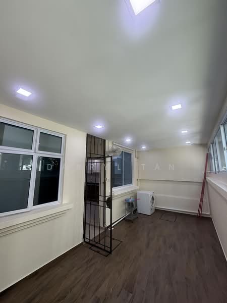 Elias Terrace, Elias Terrace, 5 Bedrooms, 2,440 sqft, Terraced House For Rent, by Darryl Tan, 500172342 - Interior - PropertyGuru.com.sg