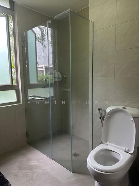 The Blossomvale, 900 Dunearn Road, Room Rental, 200 sqft, Condominium For Rent, by Edwin Tong, 500172345 - Bathroom - PropertyGuru.com.sg