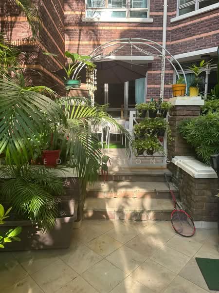 The Blossomvale, 900 Dunearn Road, Room Rental, 200 sqft, Condominium For Rent, by Edwin Tong, 500172345 - Exterior - PropertyGuru.com.sg