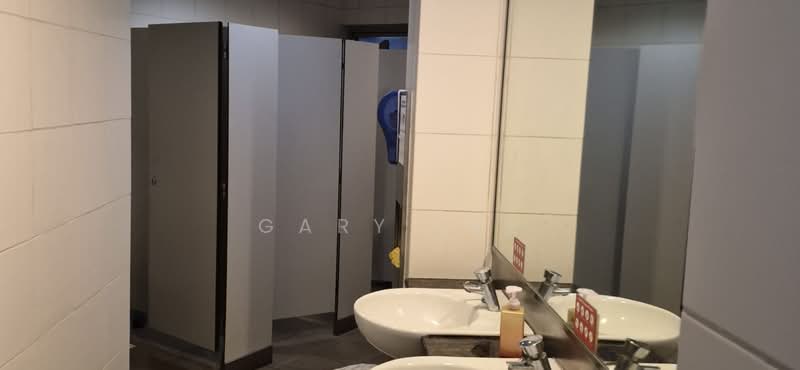 19 Ubi Road 4, Ubi Road 4, 1,782 sqft, Light Industrial (B1) For Rent, by Gary Lee, 500172356 - Bathroom - CommercialGuru.com.sg