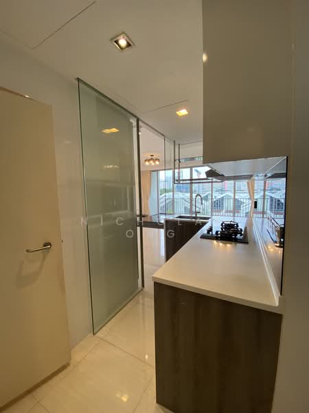 3 Bedder Condo 1.7x mil Undervalued, , 3 Bedrooms, 1,173 sqft, Condominium For Sale, by Nicholas Ong, 500172357 - Kitchen - PropertyGuru.com.sg