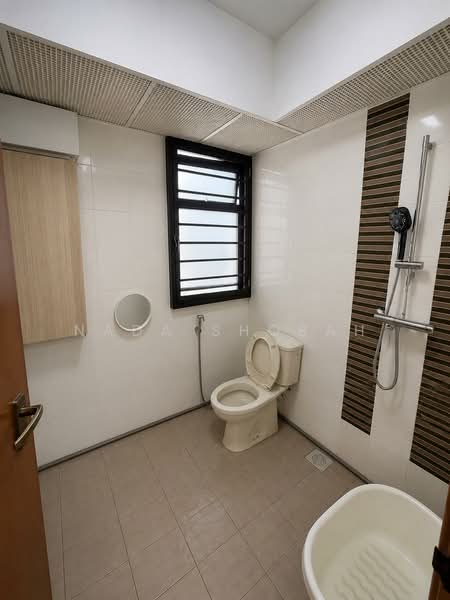 180B Marsiling Road, 180B Marsiling Road, 2 Bedrooms, 753 sqft, HDB Flat For Sale, by Nada Shobah, 500172366 - Bathroom - PropertyGuru.com.sg