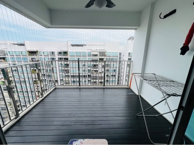 515B Tampines Central 7, 515B Tampines Central 7, 3 Bedrooms, 1,152 sqft, HDB Flat For Sale, by Jayven Ang, 500172381 - Balcony - PropertyGuru.com.sg