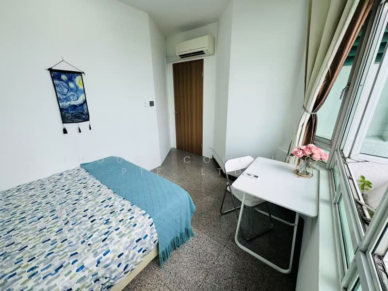 Maysprings, 6 Petir Road, Room Rental, 70 sqft, Apartment For Rent, by LEO, 500172389 - Bedroom - PropertyGuru.com.sg