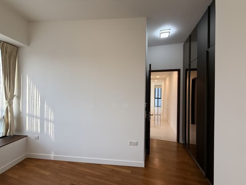 d'Leedon (Former Farrer Court), 5 Leedon Heights, 3 Bedrooms, 1,464 sqft, Condominium For Sale, by Steven Teo, 500172391 - Corridor - PropertyGuru.com.sg