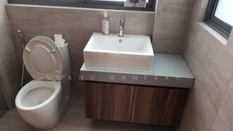 Luxury Semi-Detached Home for Sale at Springleaf Road, Springleaf road, 5 Bedrooms, 4,664 sqft, Semi-Detached House For Sale, by Anand Ganesan, 500172406 - Bathroom - PropertyGuru.com.sg