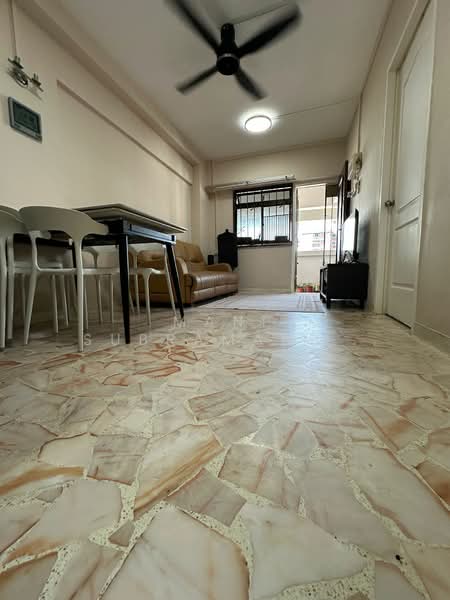 463 Crawford Lane, 463 Crawford Lane, 2 Bedrooms, 646 sqft, HDB Flat For Sale, by Mani Subramanian Veeramani, 500172412 - Living Room - PropertyGuru.com.sg