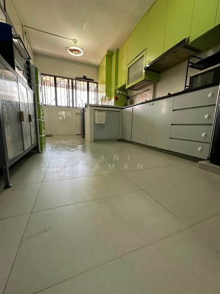 463 Crawford Lane, 463 Crawford Lane, 2 Bedrooms, 646 sqft, HDB Flat For Sale, by Mani Subramanian Veeramani, 500172412 - Kitchen - PropertyGuru.com.sg