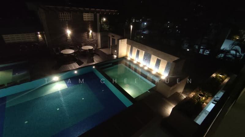 Bleu @ East Coast, 562 Upper East Coast Road, Bedok / Upper East Coast, 1 Bedroom, 1,012 sqft, Condominium For Sale, by Tham Chee Yuen, 500172422 - Exterior - PropertyGuru.com.sg