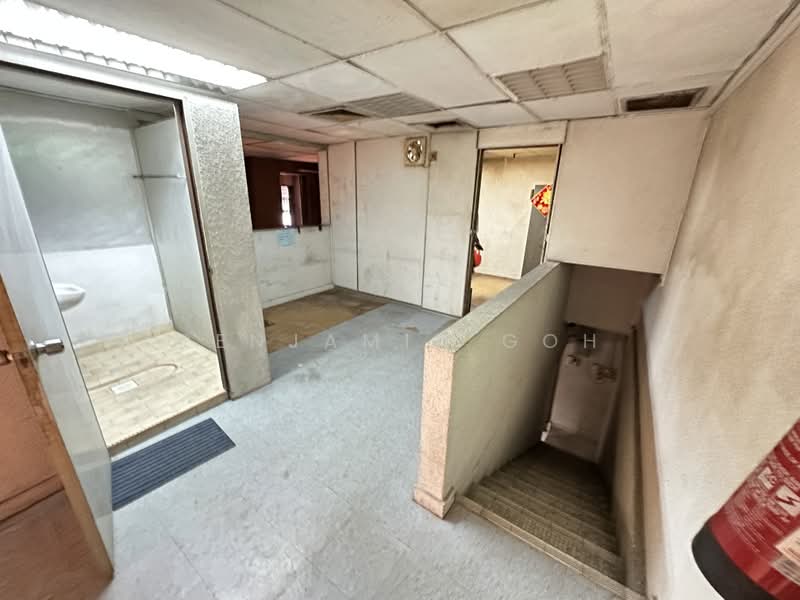 Fook Hai Building, 150 South Bridge Road, 1,000 sqft, Mall Shop For Sale, by Penjamin Goh, 500172433 - Interior - CommercialGuru.com.sg