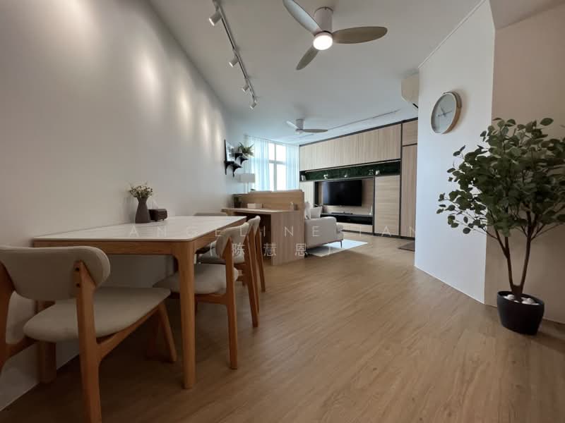 Maysprings, 6 Petir Road, 2 Bedrooms, 904 sqft, Apartment For Sale, by Angeline Tan (陈慧恩), 500172441 - Living Room - PropertyGuru.com.sg