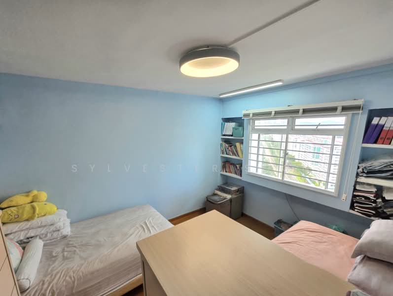 180 Lompang Road, 180 Lompang Road, 3 Bedrooms, 1,400 sqft, HDB Flat For Sale, by Sylvester Soon, 500172445 - Bedroom - PropertyGuru.com.sg