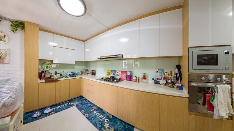 170 Yishun Avenue 7, 170 Yishun Avenue 7, 3 Bedrooms, 1,410 sqft, HDB Flat For Sale, by Azmi Suliman, 500172446 - Kitchen - PropertyGuru.com.sg