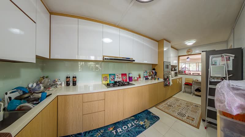 170 Yishun Avenue 7, 170 Yishun Avenue 7, 3 Bedrooms, 1,410 sqft, HDB Flat For Sale, by Azmi Suliman, 500172446 - Kitchen - PropertyGuru.com.sg