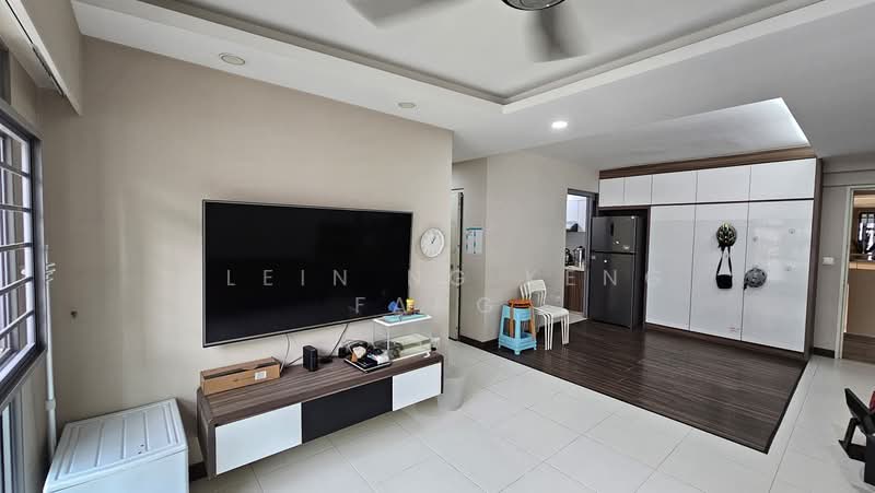 272D Punggol Walk, 272D Punggol Walk, 3 Bedrooms, 1,011 sqft, HDB Flat For Sale, by Klein Ng Keng Fang, 500172448 - Living Room - PropertyGuru.com.sg