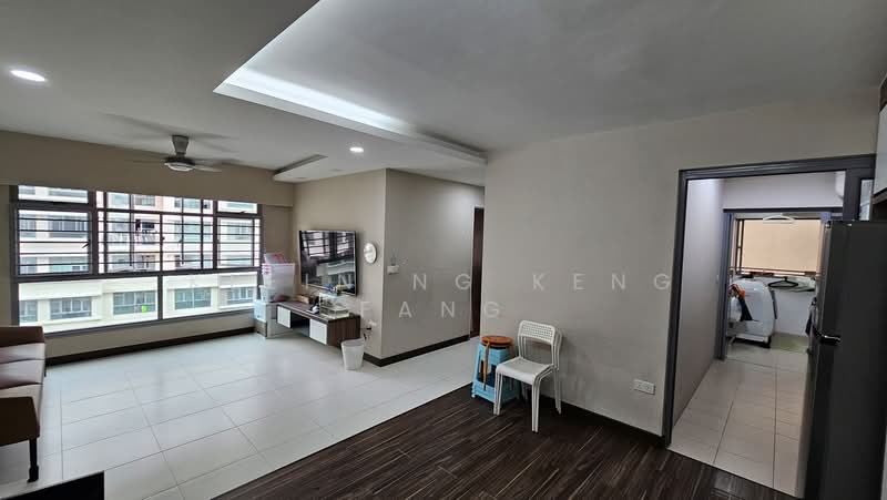 272D Punggol Walk, 272D Punggol Walk, 3 Bedrooms, 1,011 sqft, HDB Flat For Sale, by Klein Ng Keng Fang, 500172448 - Living Room - PropertyGuru.com.sg